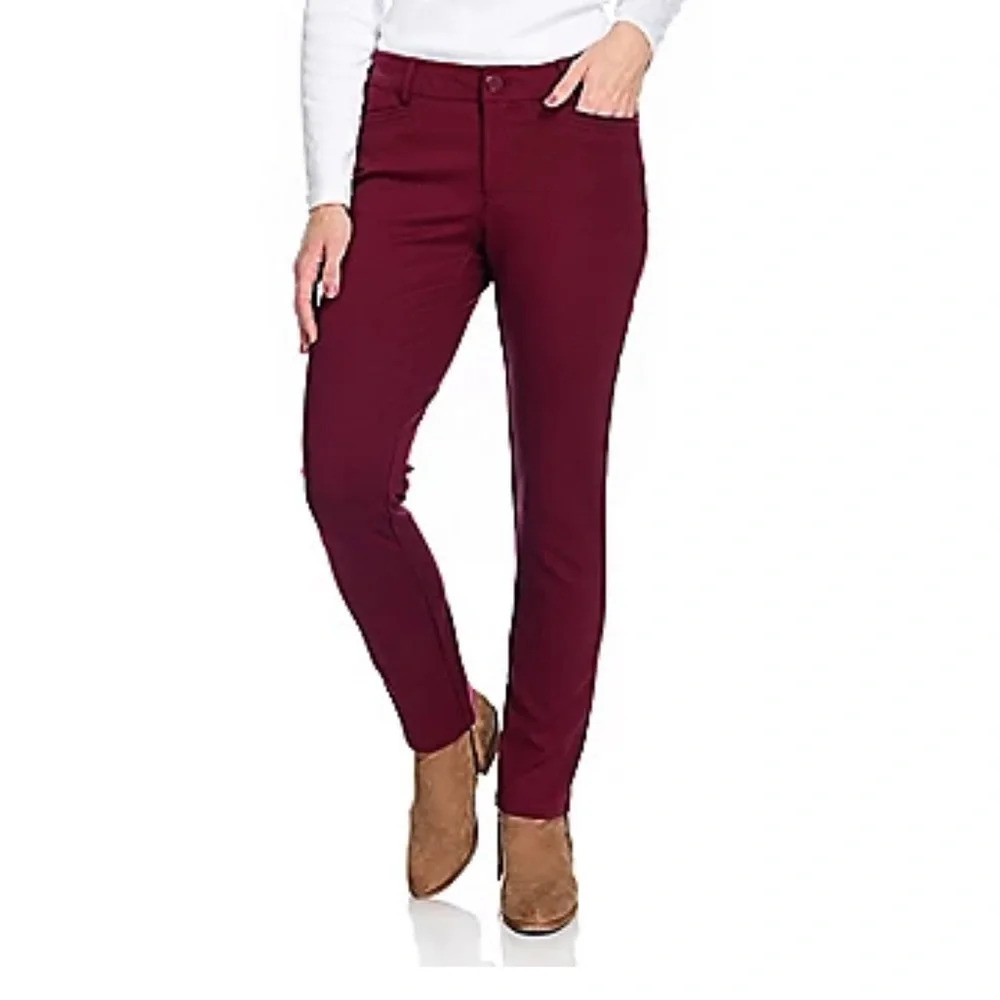 Christopher & Banks Signature Slimming Petite Burgundy Ponte Pant. Size 4P.